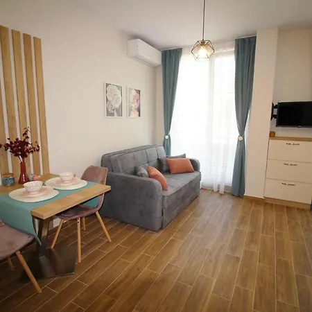 Doris D09 And D10 Burgas City